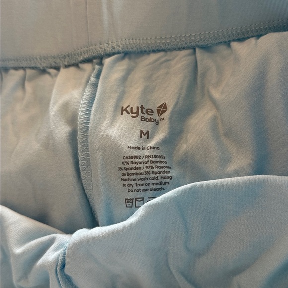 New Kyte BABY Light Blue Women’s 2-Piece Jogger Pajama Set size M - Picture 7 of 8
